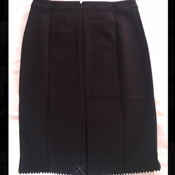 Ann Taylor Factory Black Pencil Skirt - Picture 3 of 5